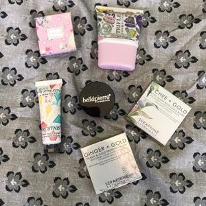 Mini make up bundle